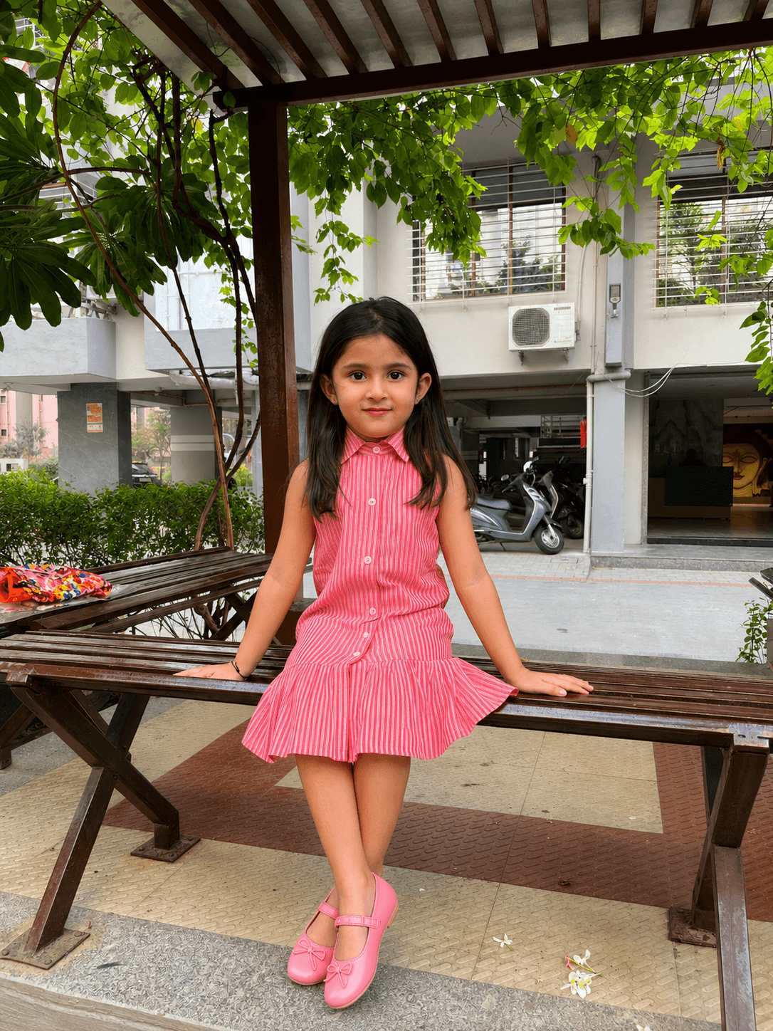 Totli lookbook outfit seven